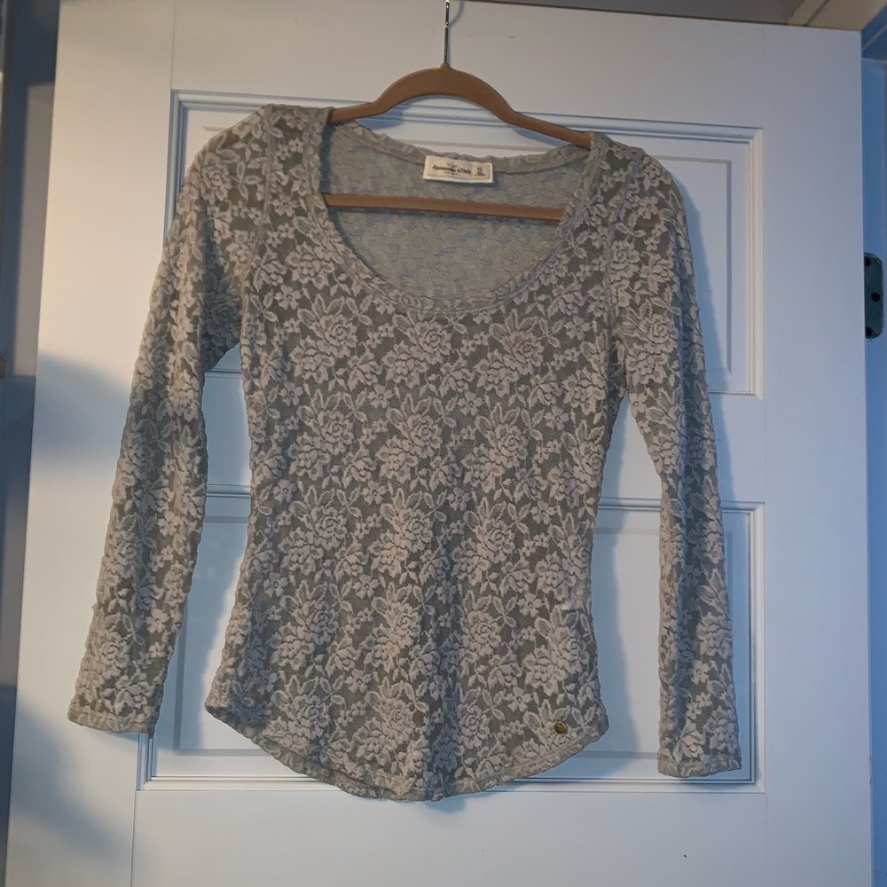 Gray lace Abercrombie and Fitch long sleeve shirt